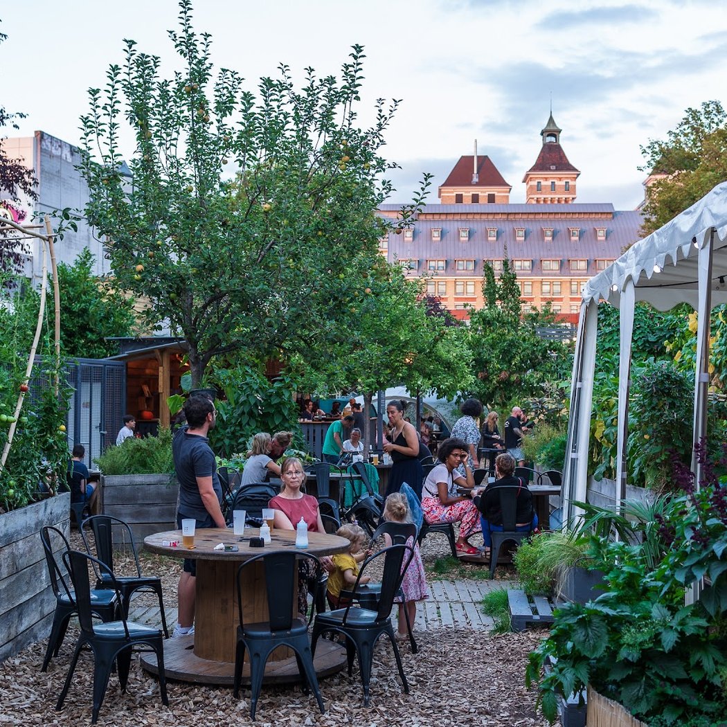 Ateliers de jardinage et programmation estivale au Jardin21 5